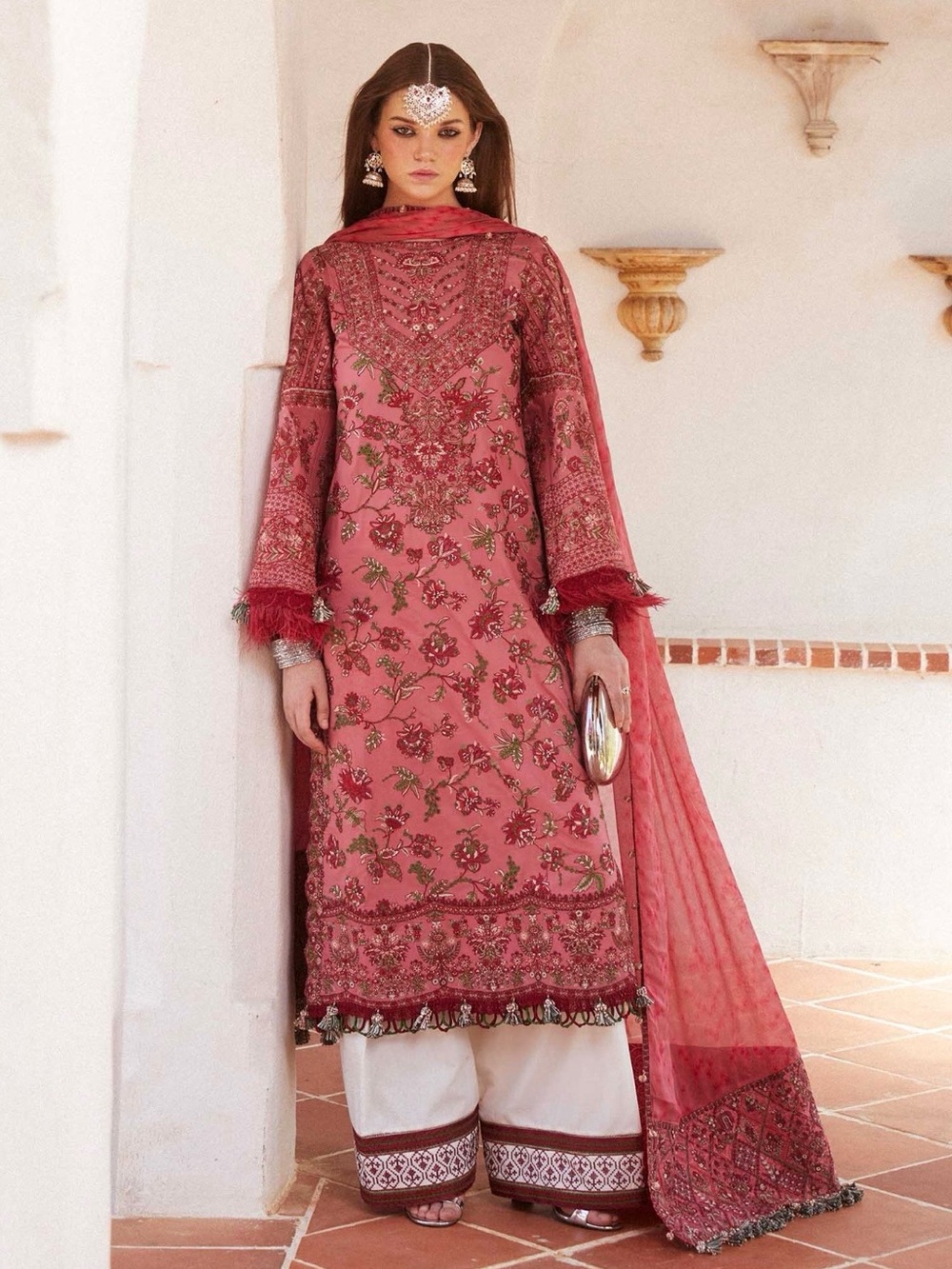 Hussain Rehar “Layla” Luxury Lawn 3-Piece Suit • Size M • Preloved